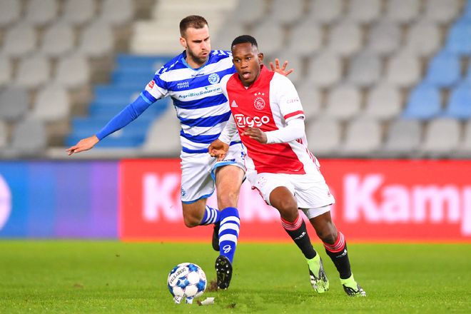 指控涉嫌强 指控涉嫌强