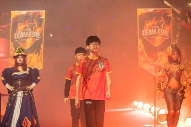 他的出现不 他的出现不