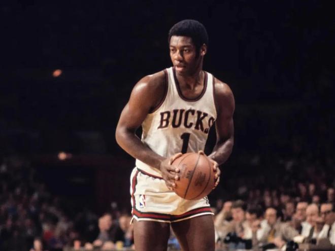 播谈判与赞 播谈判与赞