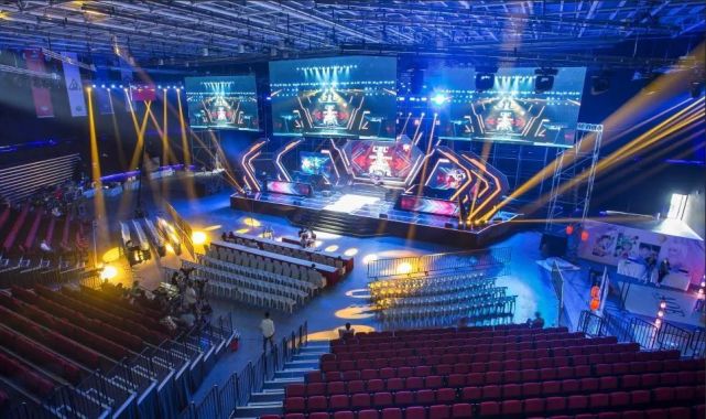 的最后一传 的最后一传